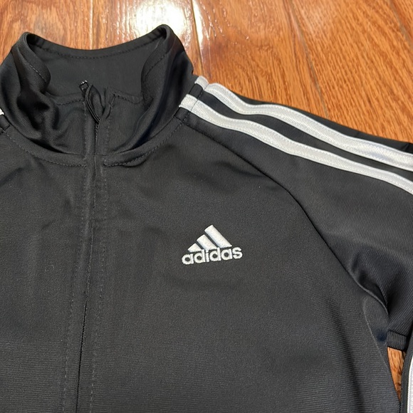 Adidas track jacket - Picture 2 of 7